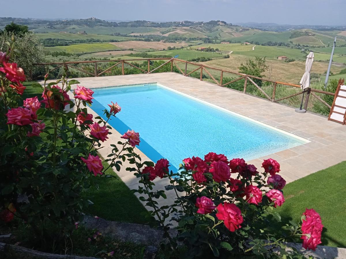 Apartament La Casa Di Chianni La Pieve Zewnętrze zdjęcie